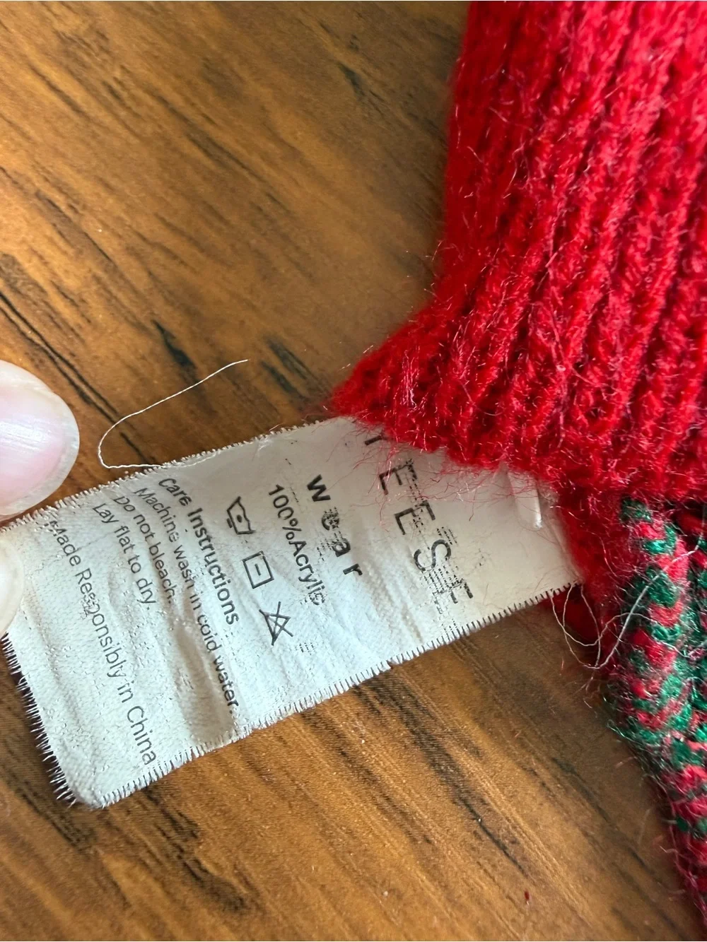 N/A festive red